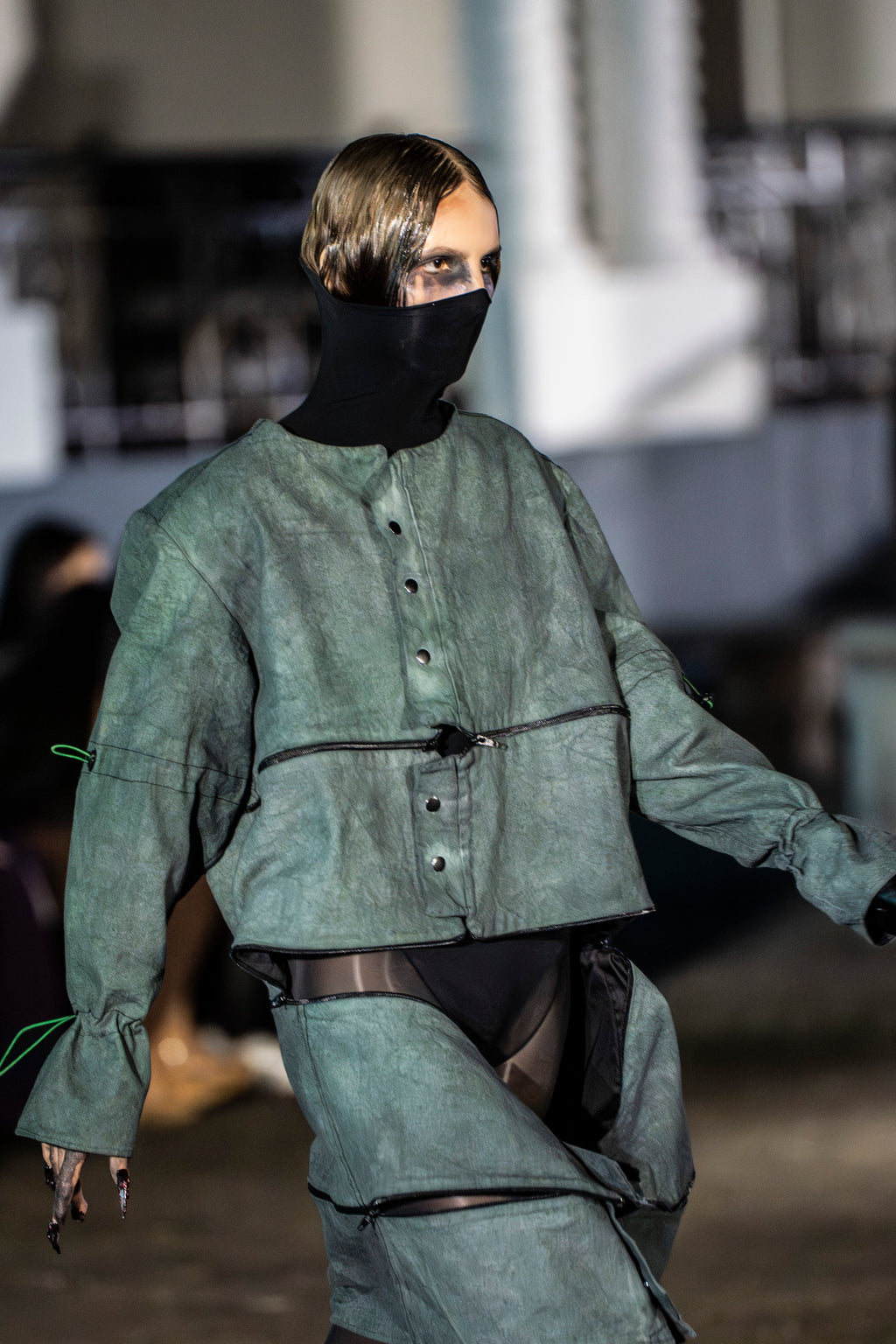 "11:44" MODULAR OLIVE COAT